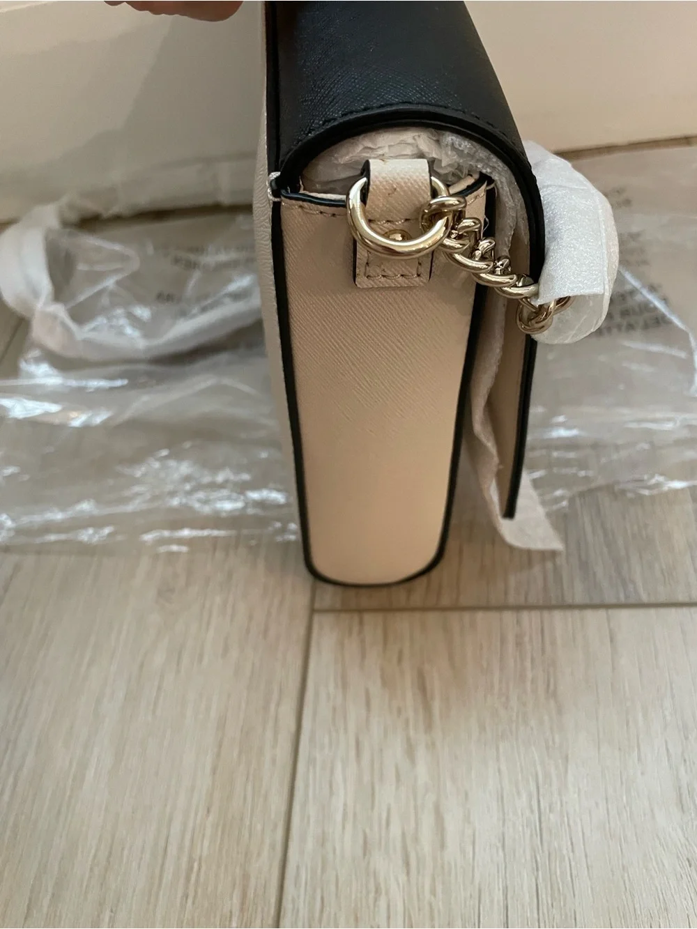 NWT kate spade Black and Beige Two-Tone Crossbody Bag with leather/chain strap